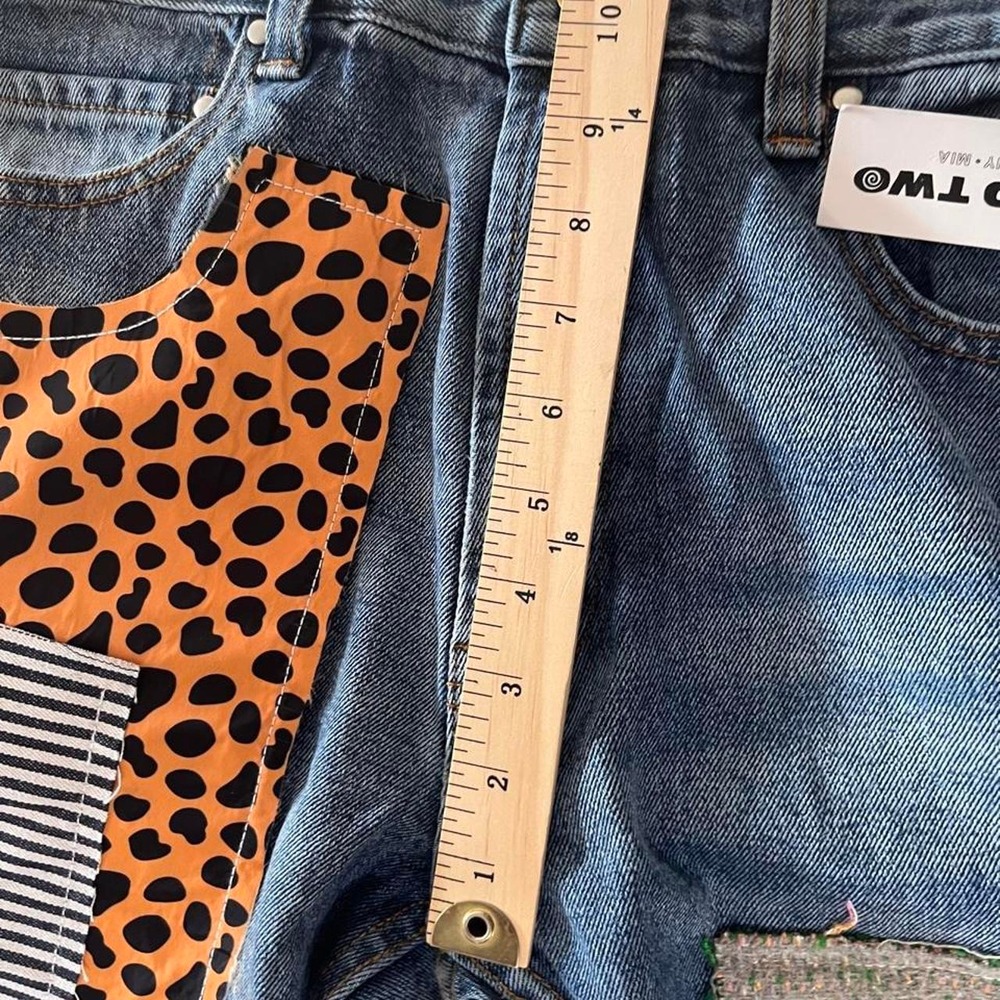 NWT Round Two patchwork jeans - Picture 5 of 6